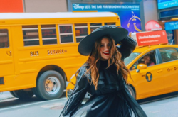  Александра Зарицкая 
 instagram.com/kazka.band/ 