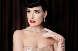  Дита фон Тиз 
 instagram.com/ditavonteese/ 