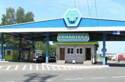 Правоохоронці видворили до РФ росіянина, засудженого на 14 років тюрми за вбивство