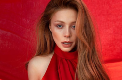 Тина Кароль восхитила сеть упругими ягодицами (фото)