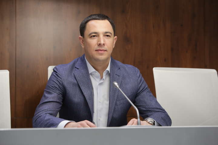 Секретарь Киеврады, который проиграл на выборах в парламент, уволится