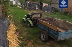 На Київщині п'яний чоловік на тракторі влаштував перегони з поліцією