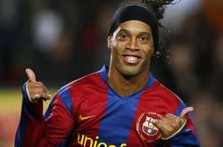 Легендарному Роналдиньо прокуратура запретила выезжать из Бразилии