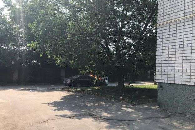 Начальнику управління «Укртрансбезпеки» в Херсоні підпалили Mercedes - ЗМІ