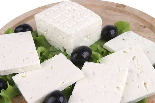 Украинские компании с 2023 не смогут производить сыр фета