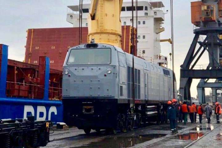 «Укрзалізниця» планує придбати ще 40 американських локомотивів