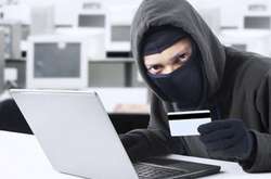 Українці стають жертвами нової афери: Аdidas роздає 3000 пар взуття