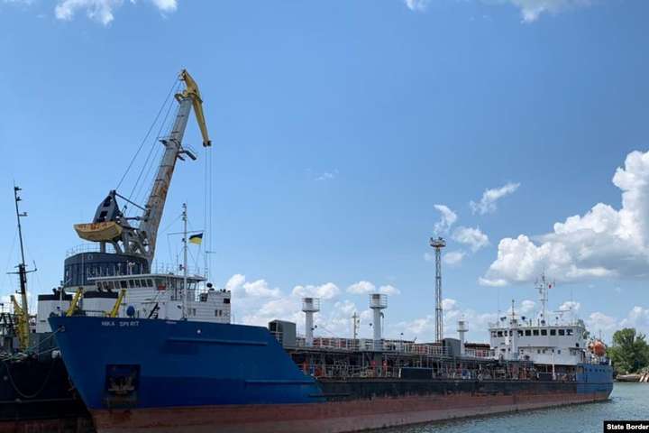 Генконсульство Росії направило ноту МЗС України через арешт танкера Neyma
