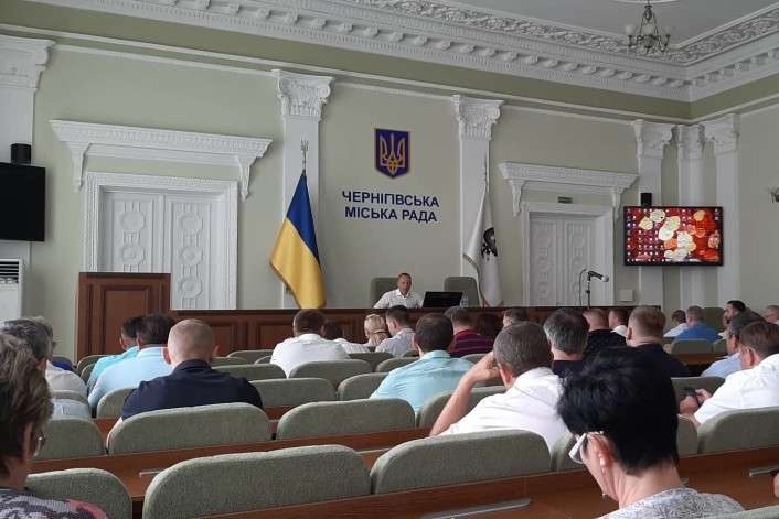 Соцмережі обурені: мер Чернігова закликав Україну помиритися з Росією