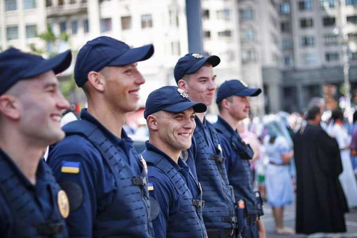 Вулиці українських міст з 1 серпня патрулюватимуть нацгвардійці