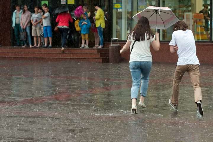 В Україні місцями будуть дощі та грози: прогноз погоди на 1 серпня