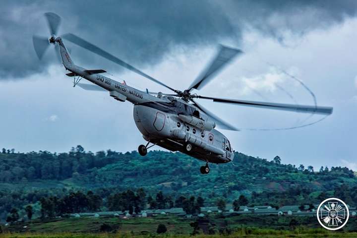 У Конго українські вертольотчики відпрацювали нічні польоти 