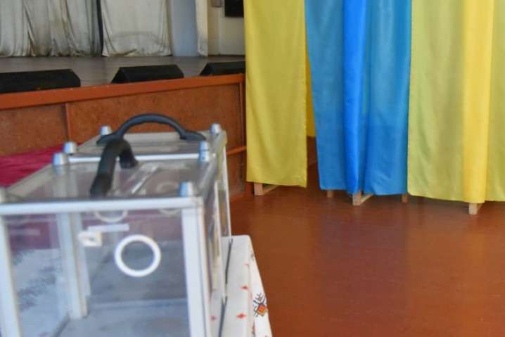 На Львівщині за рішенням суду перерахують голоси на дільницях, де виграв кадидат від Порошенко
