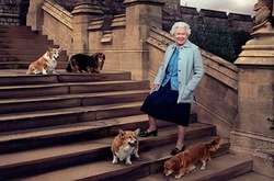 Королева Елизавета разозлила принца Чарльза своей странной привычкой