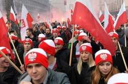 Польща скасувала податок на доходи для молодих працівників