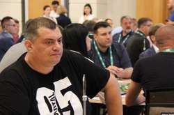 «Слуга народа»: настоящий медовый месяц