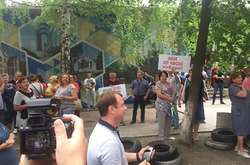  Раніше у Покровську під ОВК пройшли протести 