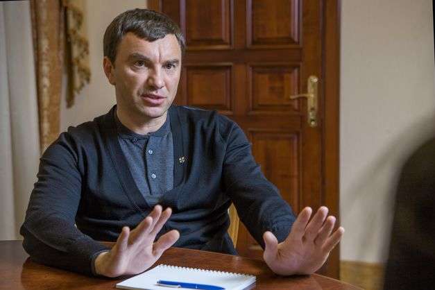 Іванчук передумав давати 175 млн грн на дороги: Зеленський через Facebook наполягає 