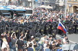 У Москві розпочинається неузгоджена акція протесту. До локації стягнули силовиків