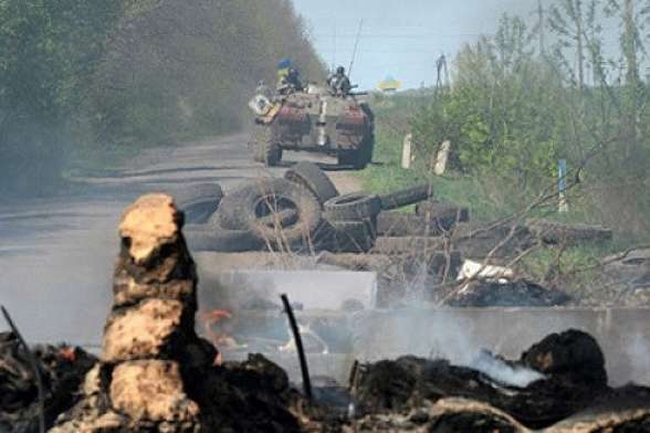 Бойовики на Донбасі застосували міномети, втрат немає