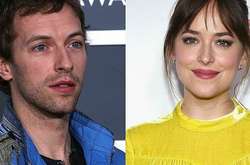 Дакоту Джонсон и Криса Мартина застали вместе после слухов о разрыве