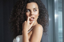  Настя Каменских 
 instagram.com/kamenskux/ 