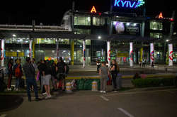 Жінку, яка «мінувала» київський аеропорт, можуть запроторити до психлікарні 