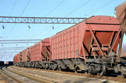 Нестача дизпалива може призвести до транспортного колапсу на залізниці і втрати врожаю, - ЗМІ