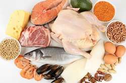 Медики считают, что белковые продукты эффективно избавляют от сонливости