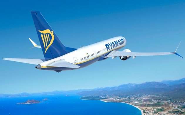 Лоукостер Ryanair станет чаще летать в Украину