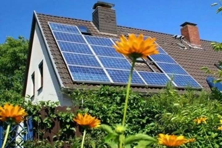 Зеленський підписав закон про «зелений» тариф для домашніх електростанцій