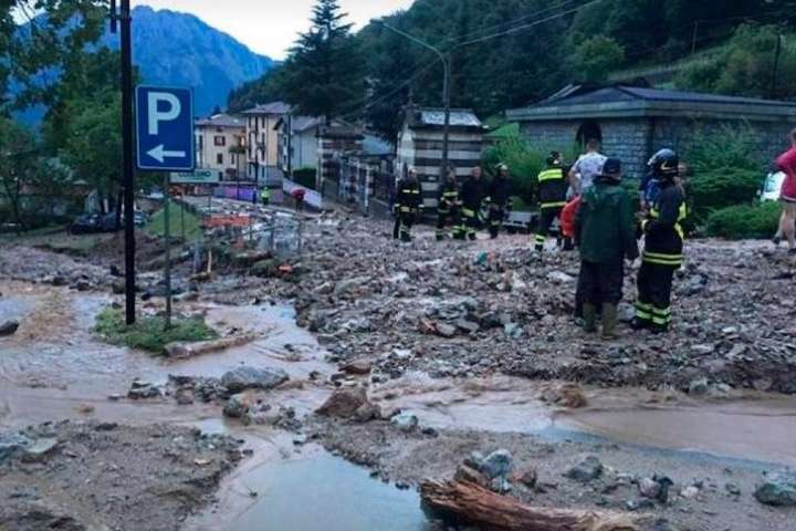 В Італії через зсув евакуювали 200 осіб
