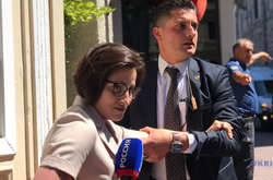 Російську журналістку заблокували охоронці під час візиту Зеленського до Вселенської патріархії