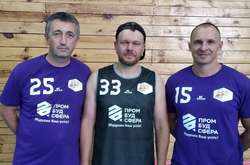 Лідер гурту Тартак потренувався з командою Вищої ліги