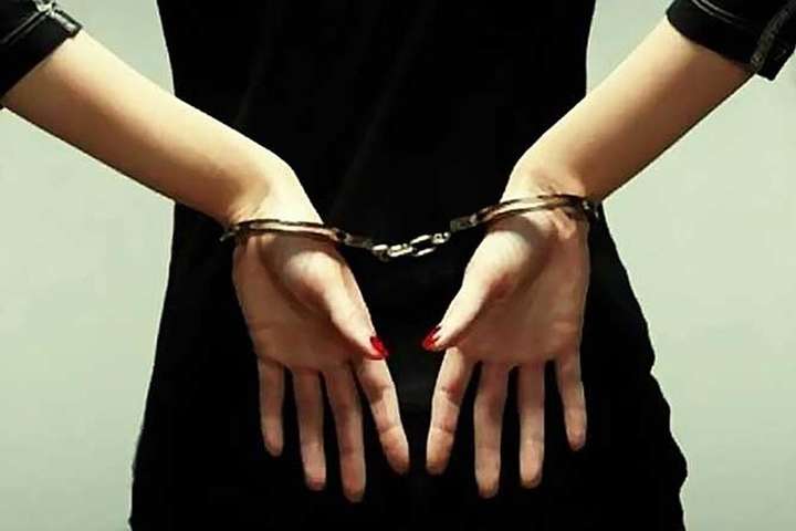 Заарештовано неповнолітню дівчину, яка входила до групи «клофелінщиків» 