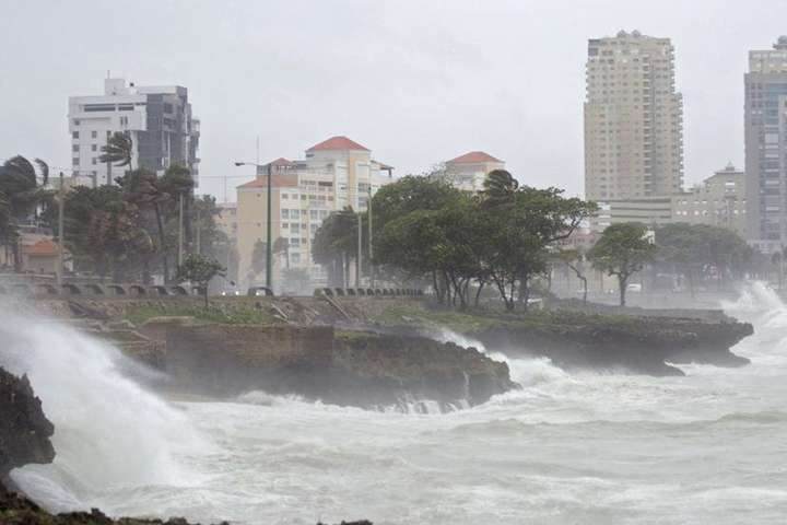 В Атлантичному океані прогнозують аномальний сезон ураганів