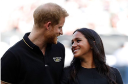 Принц Гарри запретил Меган Маркл возвращаться в кино из-за поцелуев с актерами