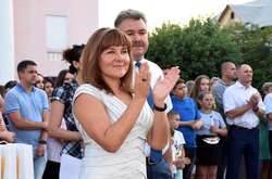 Новообрана депутатка від «Опозиційного блоку» бідкається, що танки попсували дороги на Донбасі