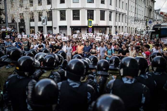 Сьогодні у Москві відбудеться узгоджений із владою мітинг