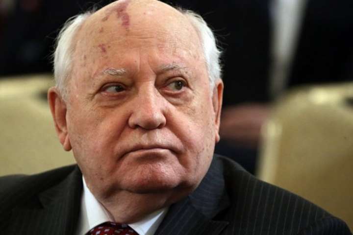 88-літній Горбачов живий-здоровий 