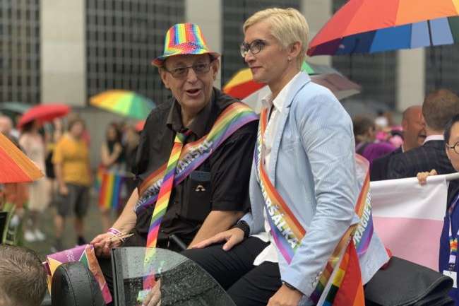 У столиці Чехії уперше за підтримки мерії міста пройшов гей-парад