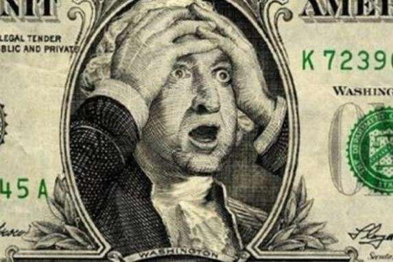 На сайті президента з’явилася петиція з проханням зробити долар США валютою України