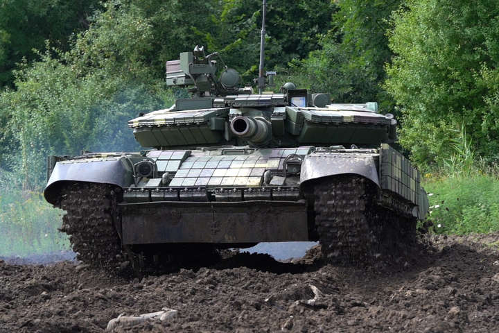 «Укроборонпром» наладил серийную модернизацию танков Т-64 (видео)