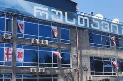 Телеканал «Руставі-2», журналіст якого облаяв Путіна в прямому ефірі, виставлений на продаж