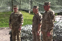 Хомчак представив особовому складу нового командувача Обʼєднаних сил