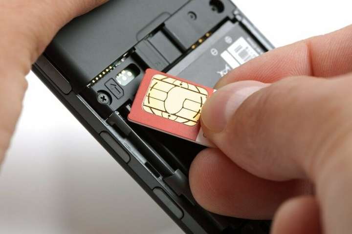 Литва планує відмовитися від традиційних SIM-карт 
