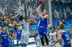 Американська баскетбольна команда провела майстер-клас у Дніпрі