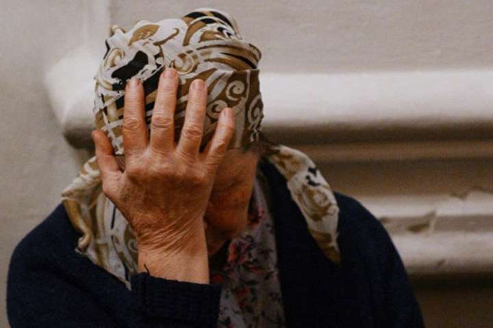 На Миколаївщині «соцпрацівниці» викрали 200 тисяч грн у пенсіонерки 