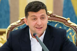 Зеленський вийшов з бізнесу та передав свої акції трьом партнерам