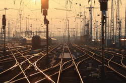 На Дніпропетровщині вночі запізнилися 20 поїздів через крадіжку трансформаторів 